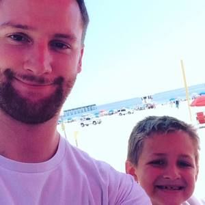 Meet your Posher, Max